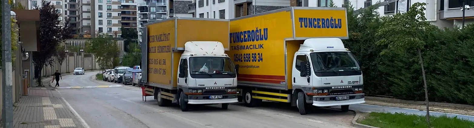 Tunceroğlu Nakliyat taşıma araçları filosu